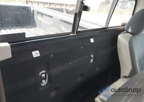 2017 Nissan Titan Sv z USA, uszkodzony, nr VIN 1N6AA1R72HN568088